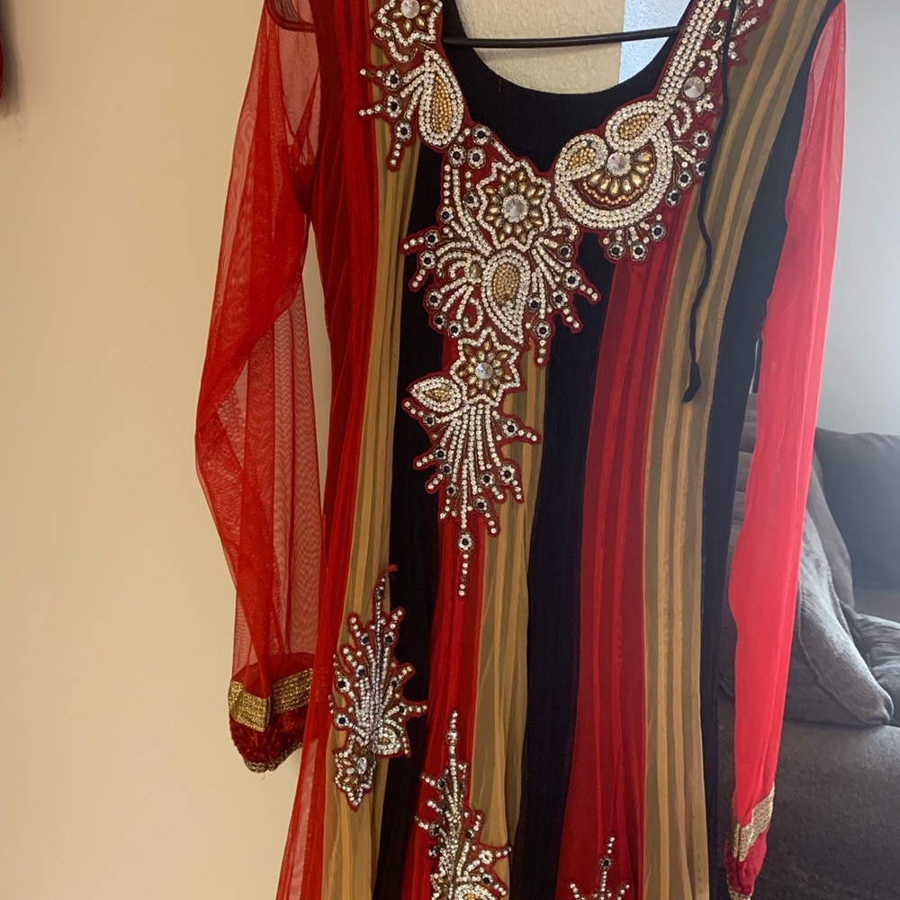 Very fancy  dress long and beautiful